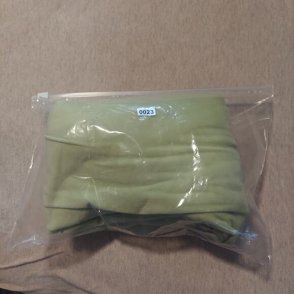 No Boundries NoBo Yellow Lime green Hustle Logo Womens Velvet Sweatshirt - Picture 7 of 7